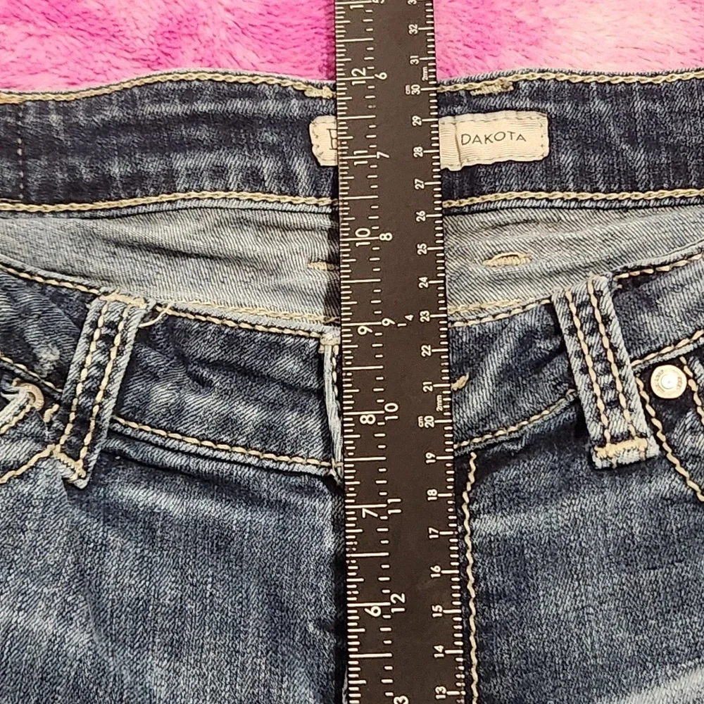 BKE Denim Dakota Jeans Women's Size‎ 28 Blue Bootcut Stretch Jeans